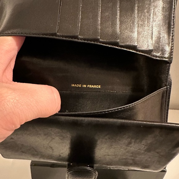 Sold for less @instagram - Picture 2 of 7